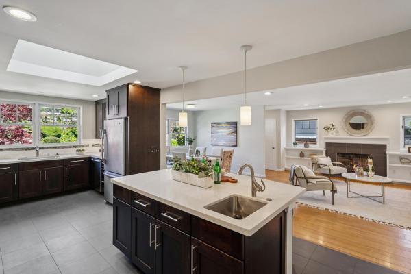 Detail Gallery Image 13 of 40 For 765 Sequoia Ave, San Mateo,  CA 94403 - 3 Beds | 2 Baths