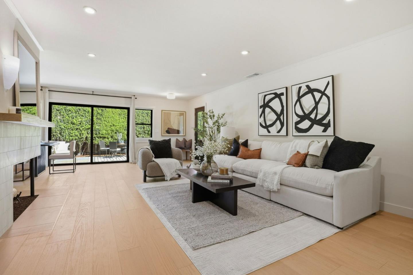 Detail Gallery Image 11 of 41 For 224 Lexington Dr, Menlo Park,  CA 94025 - 3 Beds | 2 Baths