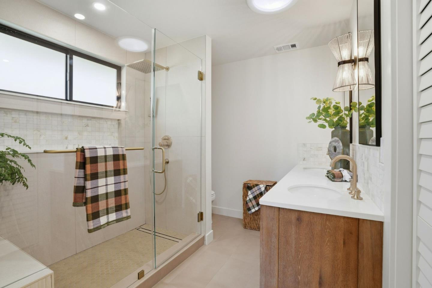 Detail Gallery Image 31 of 41 For 224 Lexington Dr, Menlo Park,  CA 94025 - 3 Beds | 2 Baths