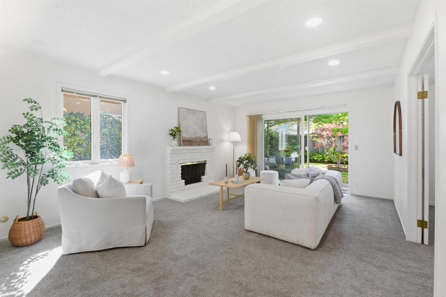 Detail Gallery Image 18 of 44 For 2708 Katrina Way, Mountain View,  CA 94040 - 4 Beds | 2 Baths