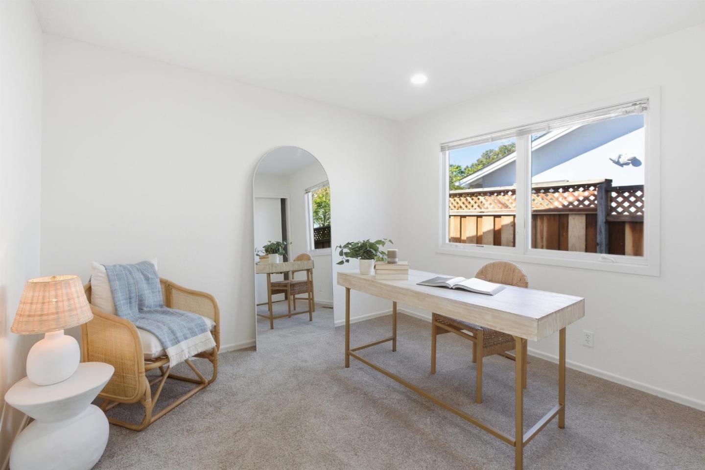 Detail Gallery Image 27 of 44 For 2708 Katrina Way, Mountain View,  CA 94040 - 4 Beds | 2 Baths