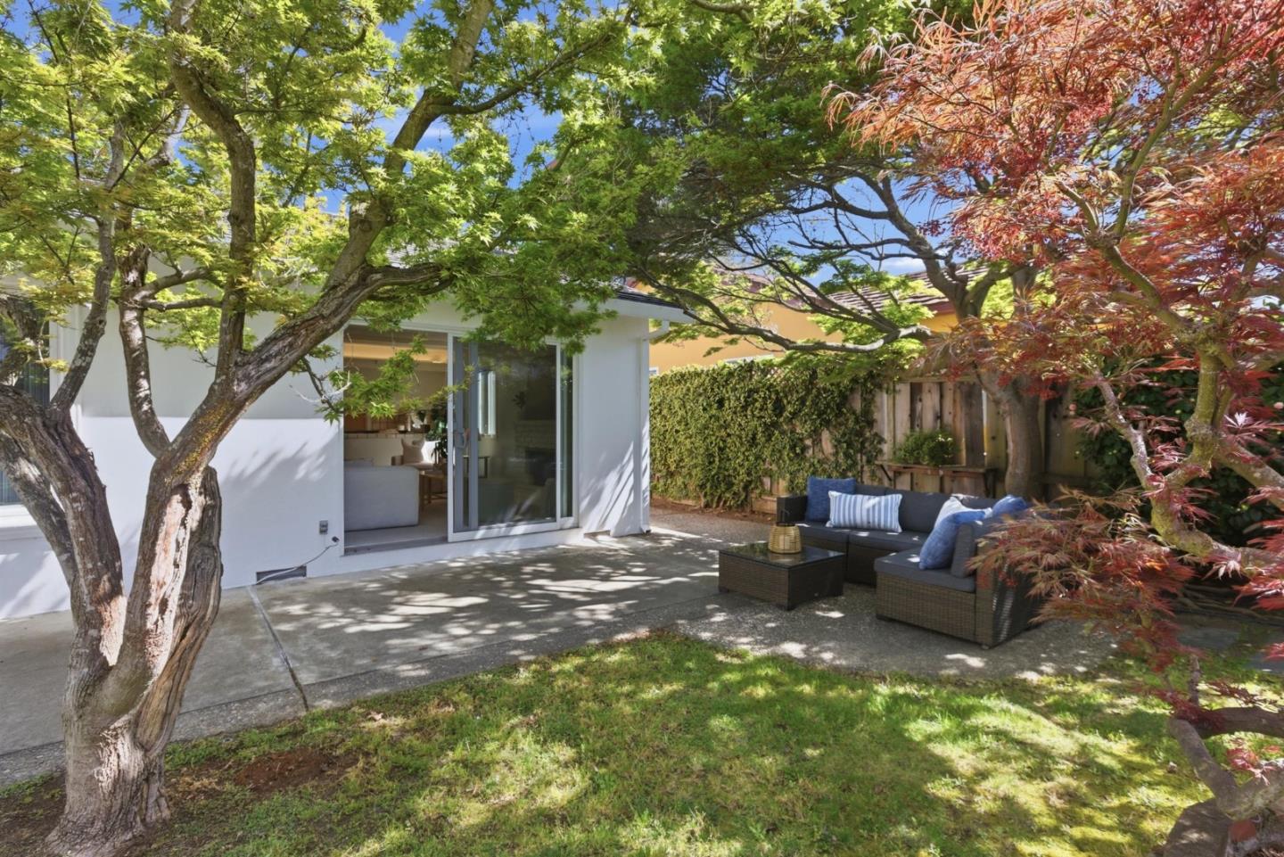 Detail Gallery Image 38 of 44 For 2708 Katrina Way, Mountain View,  CA 94040 - 4 Beds | 2 Baths