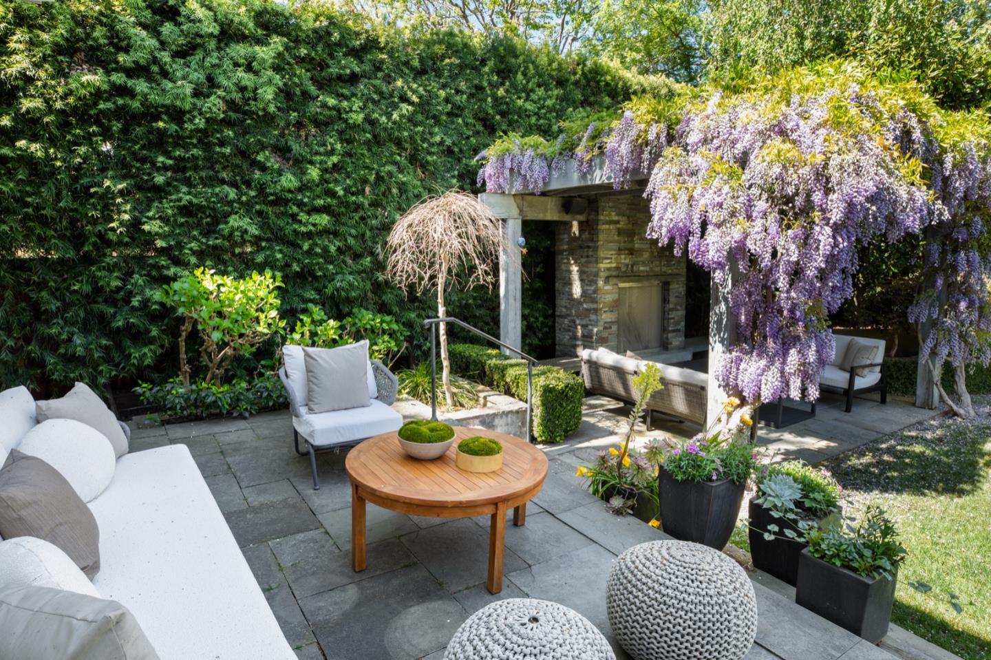 Detail Gallery Image 21 of 21 For 1385 Dana Ave, Palo Alto,  CA 94301 - 4 Beds | 3/1 Baths