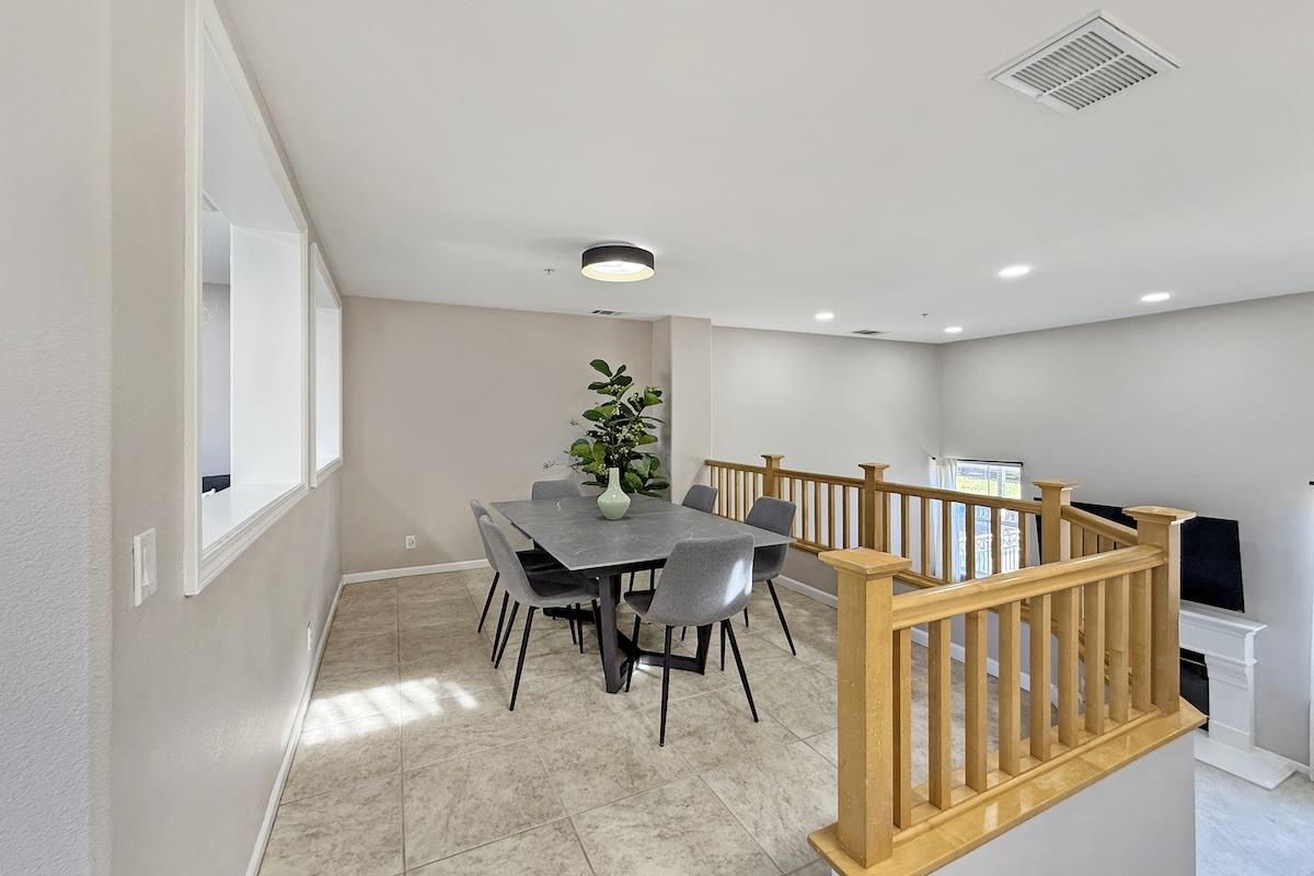 Detail Gallery Image 10 of 53 For 3224 Vinifera Dr, San Jose,  CA 95135 - 3 Beds | 2 Baths