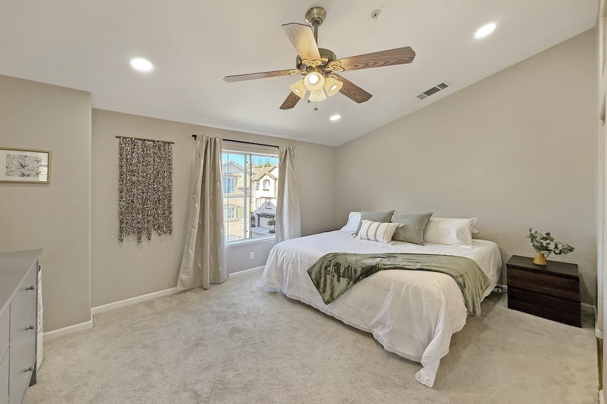 Detail Gallery Image 22 of 53 For 3224 Vinifera Dr, San Jose,  CA 95135 - 3 Beds | 2 Baths