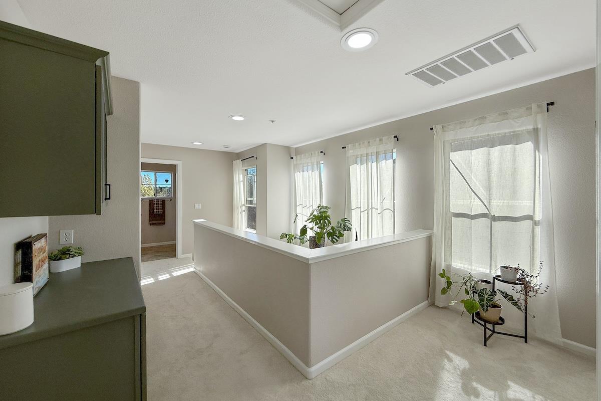 Detail Gallery Image 27 of 53 For 3224 Vinifera Dr, San Jose,  CA 95135 - 3 Beds | 2 Baths