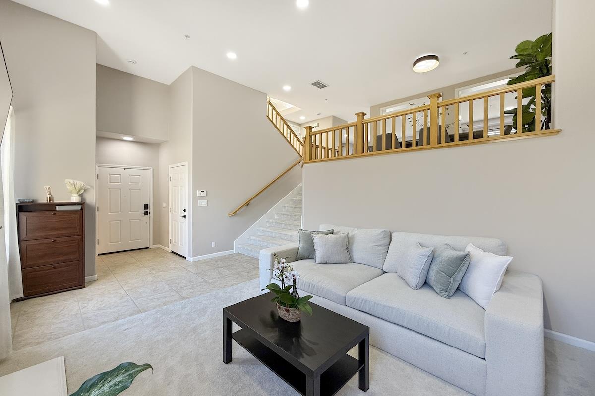 Detail Gallery Image 9 of 53 For 3224 Vinifera Dr, San Jose,  CA 95135 - 3 Beds | 2 Baths