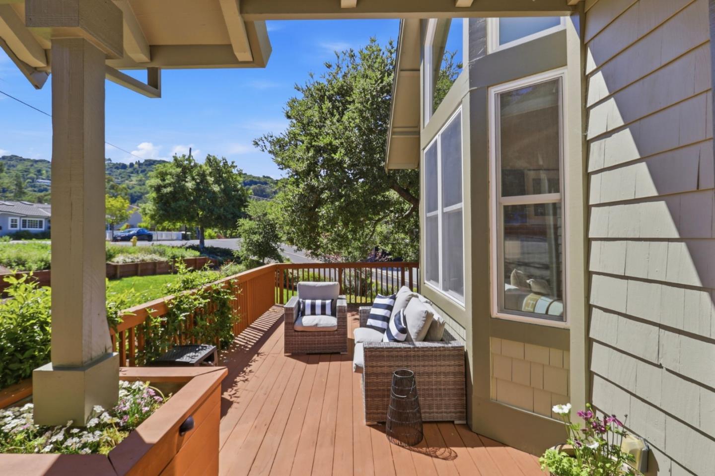 Detail Gallery Image 10 of 57 For 70 Central Ave, Los Gatos,  CA 95030 - 3 Beds | 2/1 Baths