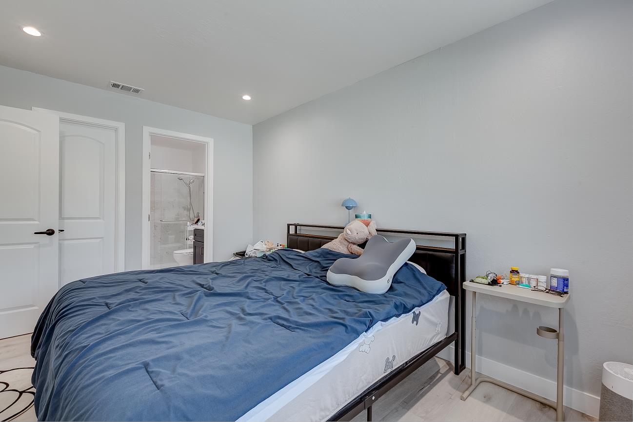 686-688 San Luisito Way, Sunnyvale, CA, 94085