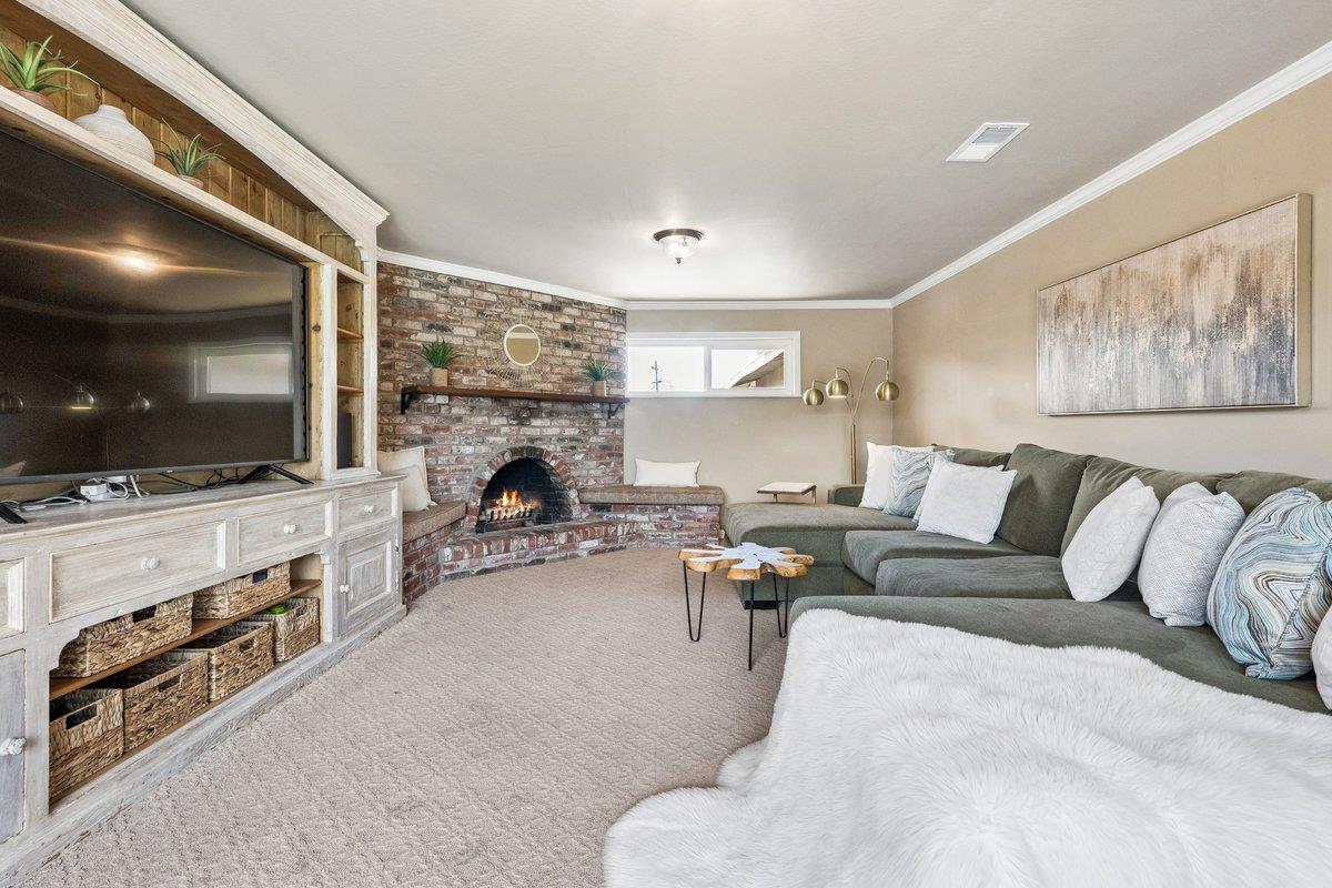 Detail Gallery Image 19 of 51 For 2315 Holland St, San Mateo,  CA 94403 - 3 Beds | 2 Baths