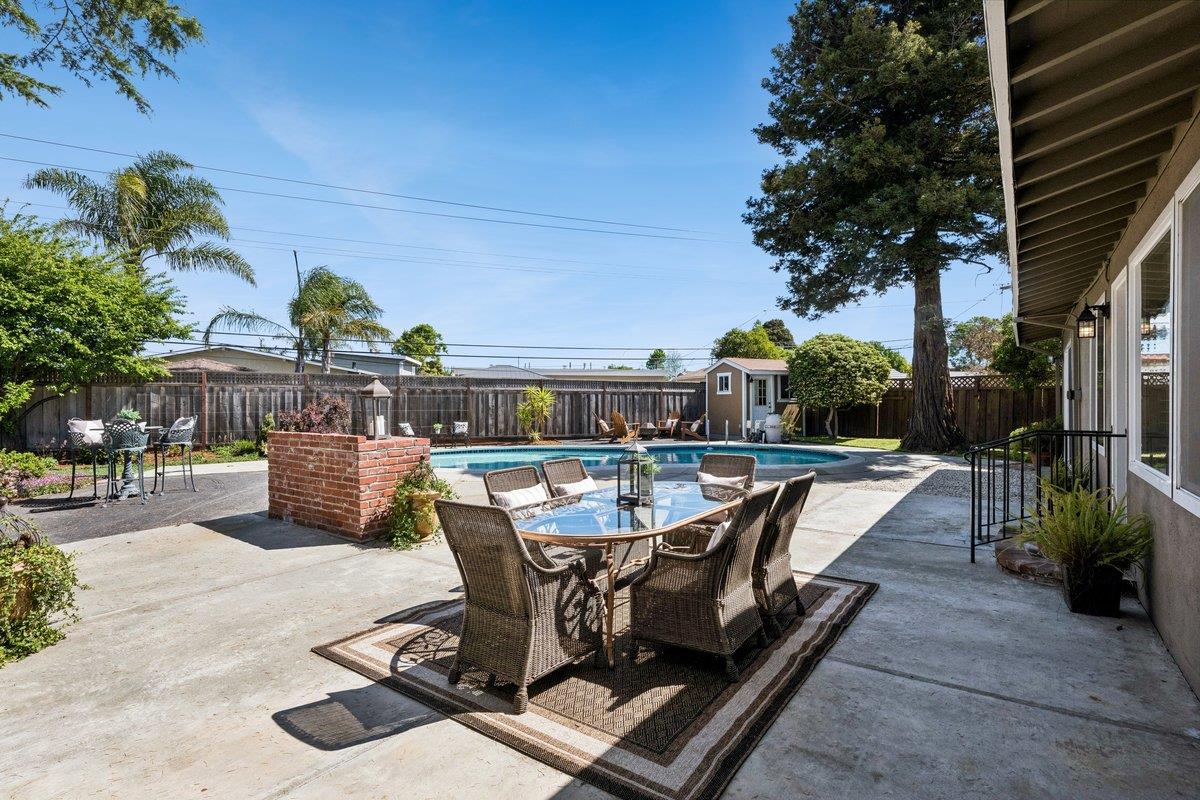 Detail Gallery Image 33 of 51 For 2315 Holland St, San Mateo,  CA 94403 - 3 Beds | 2 Baths