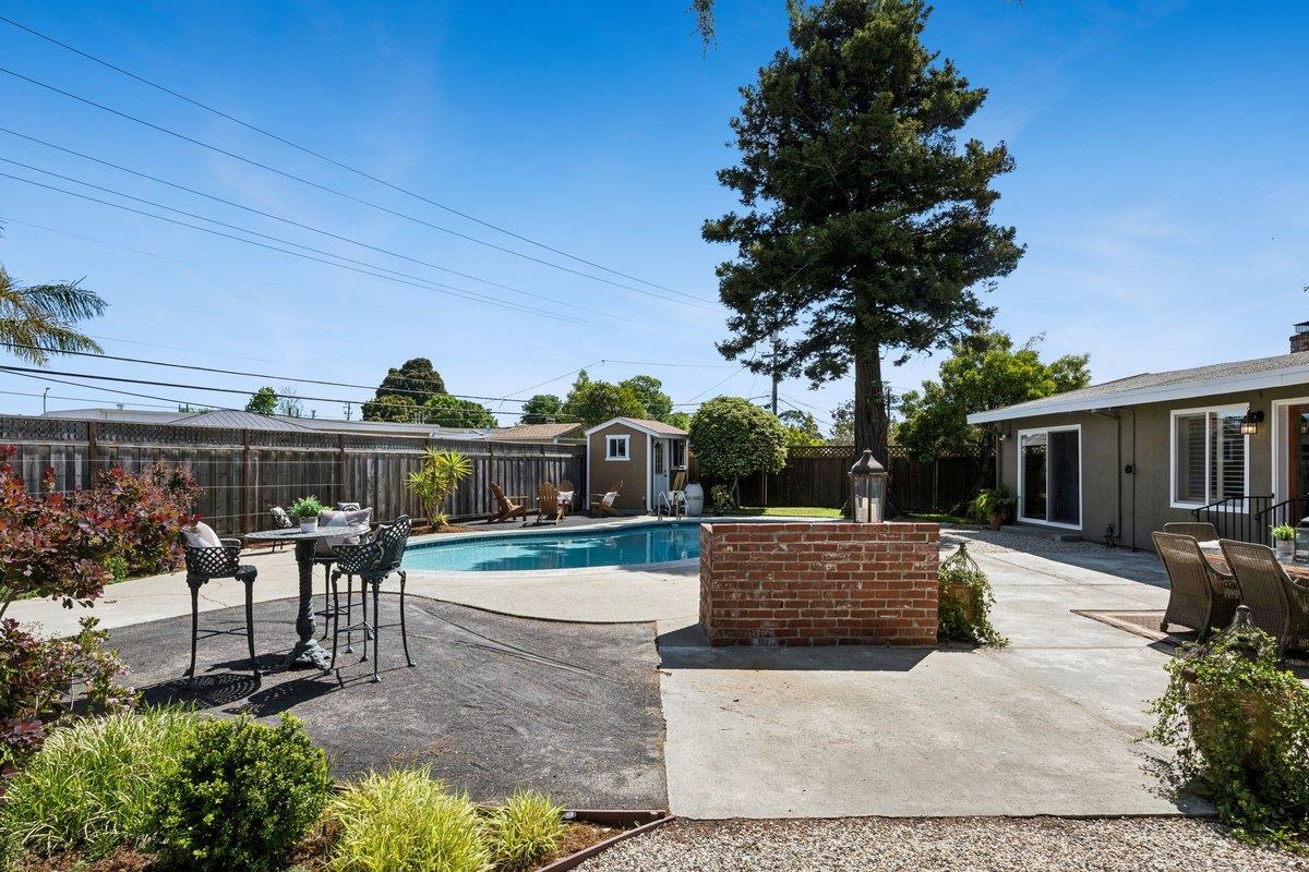 Detail Gallery Image 34 of 51 For 2315 Holland St, San Mateo,  CA 94403 - 3 Beds | 2 Baths