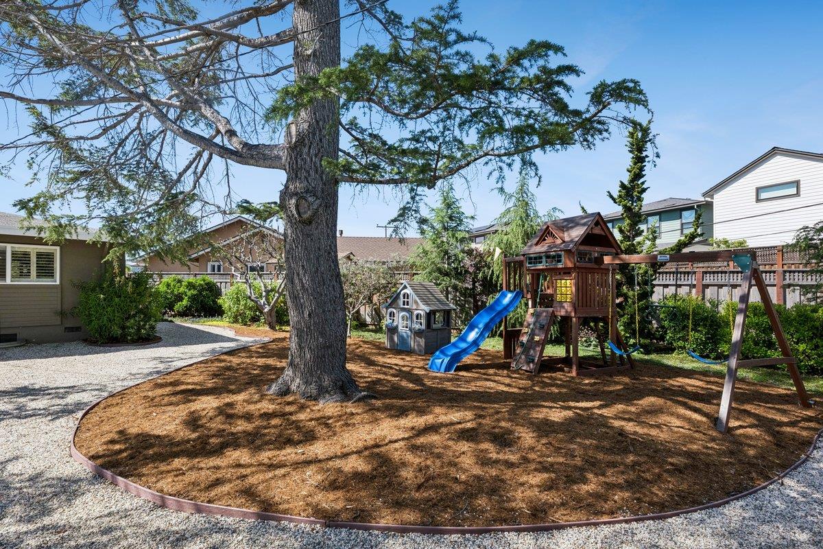 Detail Gallery Image 36 of 51 For 2315 Holland St, San Mateo,  CA 94403 - 3 Beds | 2 Baths