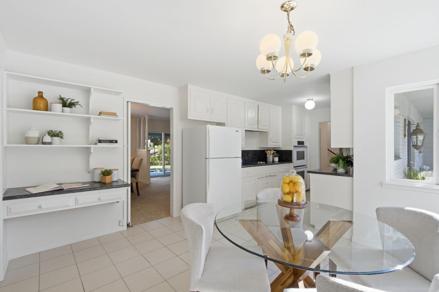 Detail Gallery Image 22 of 40 For 14278 Amherst Ct, Los Altos Hills,  CA 94022 - 5 Beds | 2/1 Baths