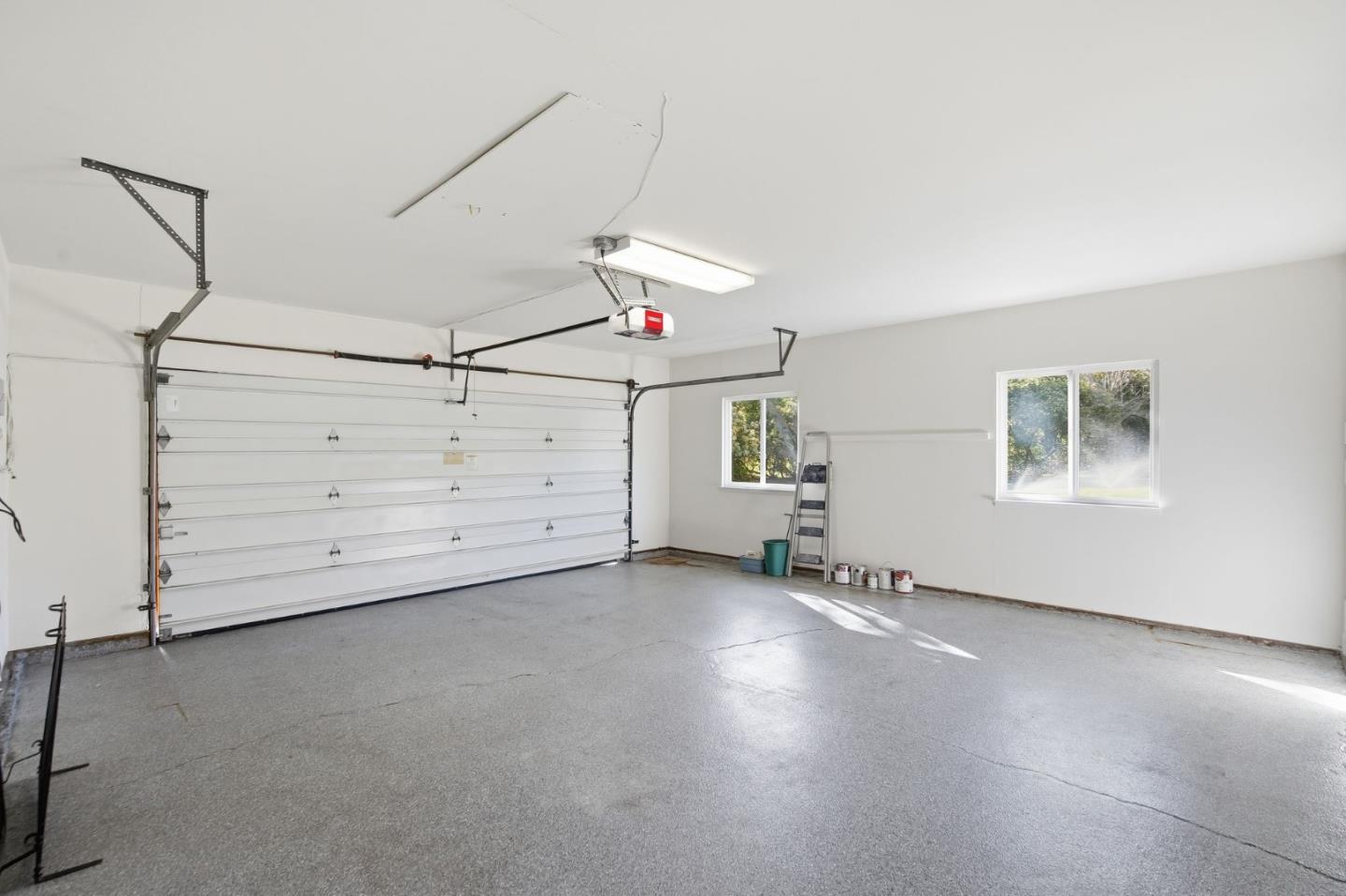 Detail Gallery Image 26 of 40 For 14278 Amherst Ct, Los Altos Hills,  CA 94022 - 5 Beds | 2/1 Baths