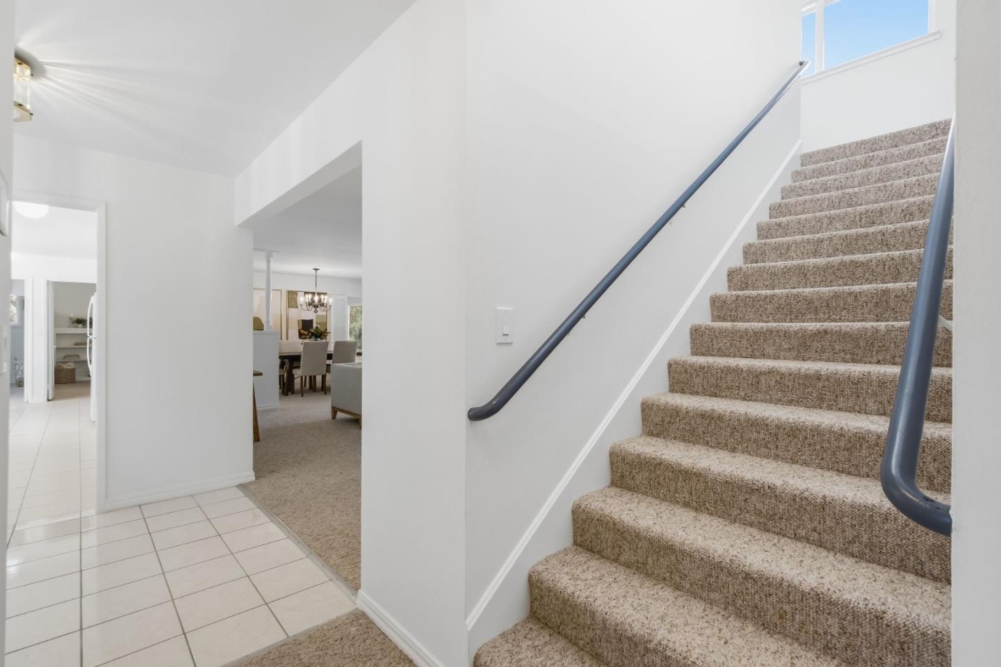 Detail Gallery Image 35 of 40 For 14278 Amherst Ct, Los Altos Hills,  CA 94022 - 5 Beds | 2/1 Baths