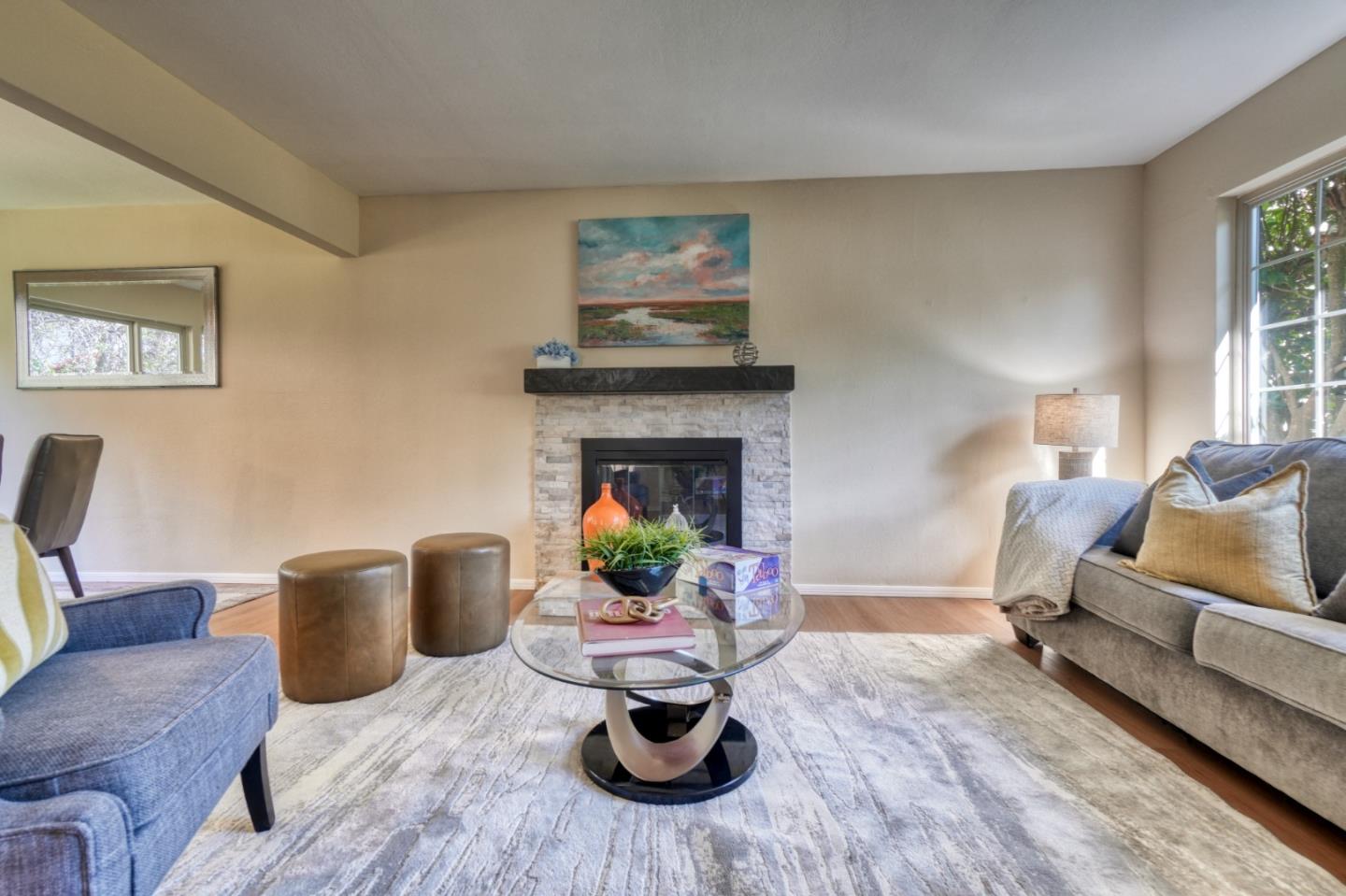 Detail Gallery Image 11 of 33 For 331 San Carlos Ave, El Granada,  CA 94018 - 3 Beds | 1 Baths