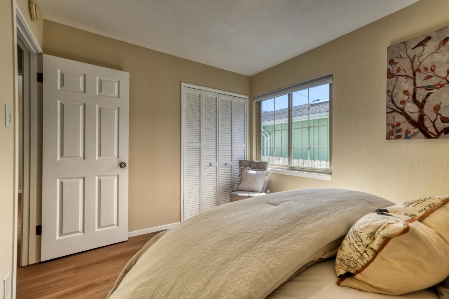 Detail Gallery Image 21 of 33 For 331 San Carlos Ave, El Granada,  CA 94018 - 3 Beds | 1 Baths