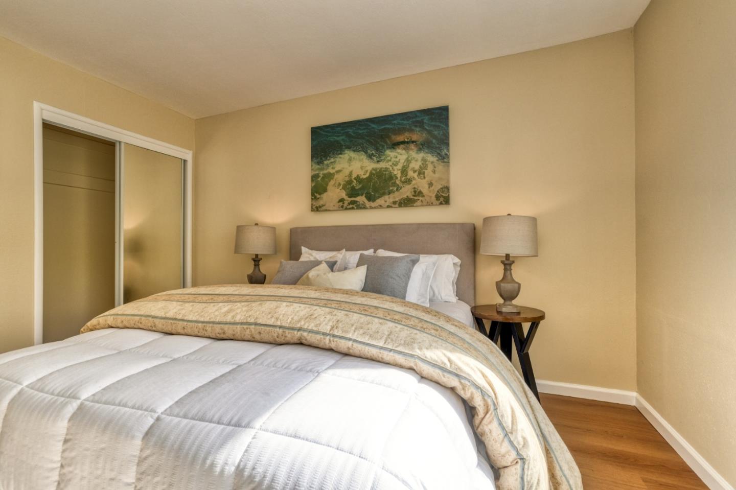 Detail Gallery Image 23 of 33 For 331 San Carlos Ave, El Granada,  CA 94018 - 3 Beds | 1 Baths