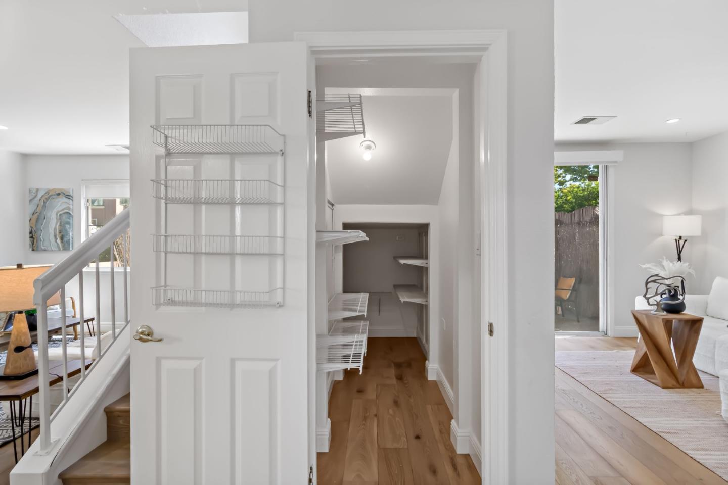 Detail Gallery Image 28 of 61 For 3526 Jasmine Cir, San Jose,  CA 95135 - 3 Beds | 2/1 Baths