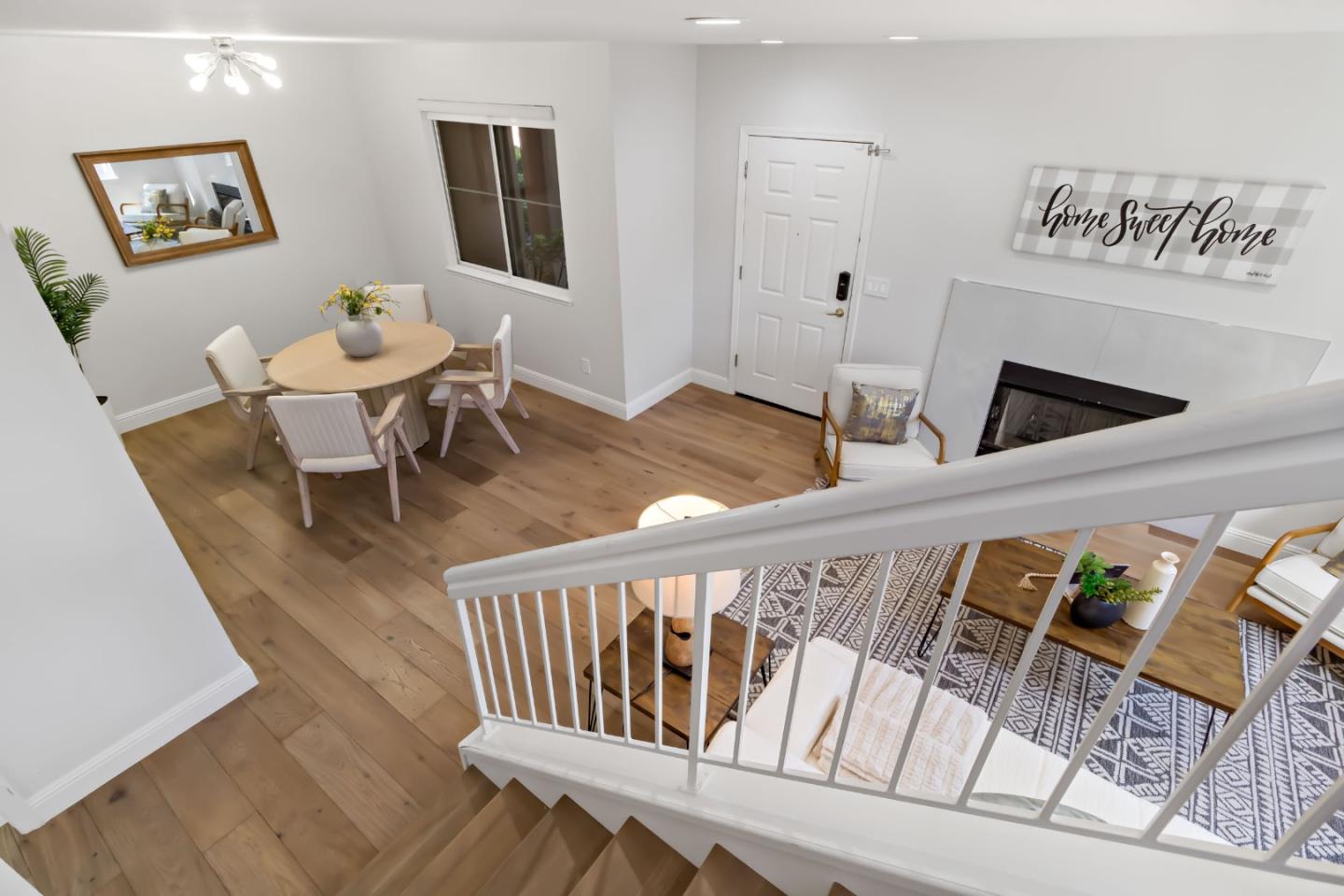 Detail Gallery Image 3 of 61 For 3526 Jasmine Cir, San Jose,  CA 95135 - 3 Beds | 2/1 Baths