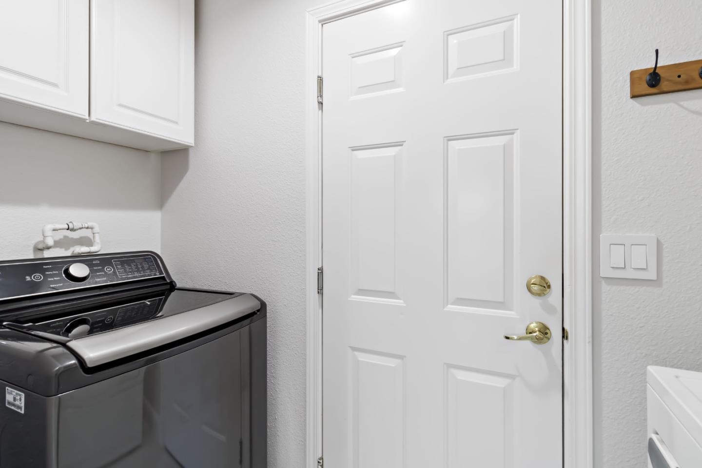 Detail Gallery Image 45 of 61 For 3526 Jasmine Cir, San Jose,  CA 95135 - 3 Beds | 2/1 Baths