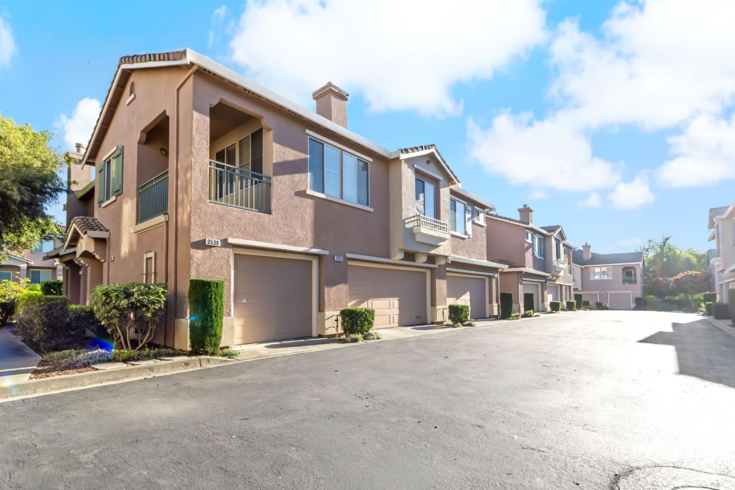 Detail Gallery Image 52 of 61 For 3526 Jasmine Cir, San Jose,  CA 95135 - 3 Beds | 2/1 Baths