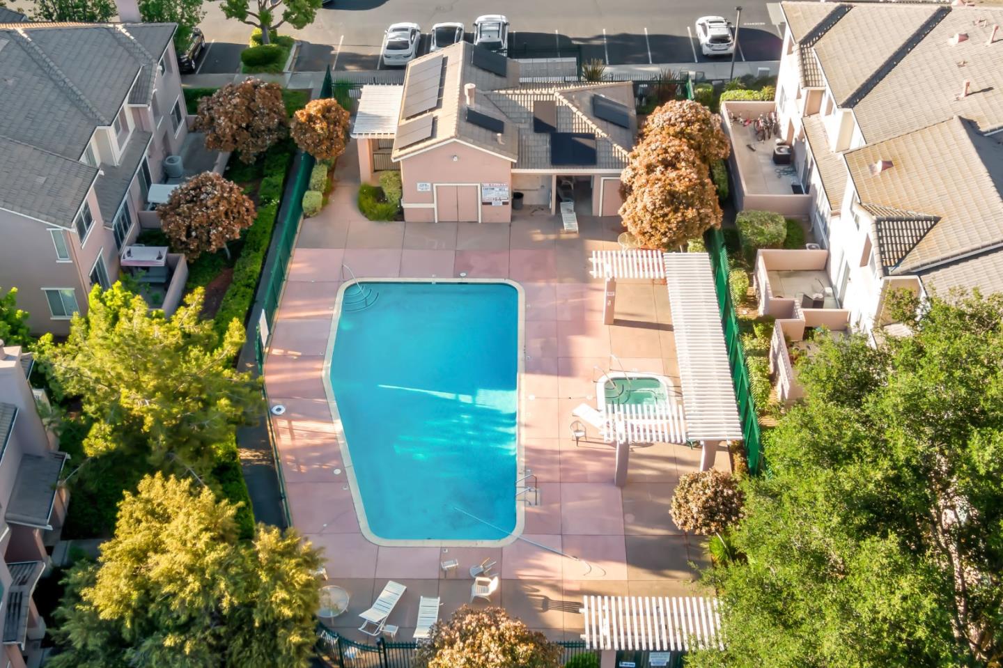 Detail Gallery Image 53 of 61 For 3526 Jasmine Cir, San Jose,  CA 95135 - 3 Beds | 2/1 Baths