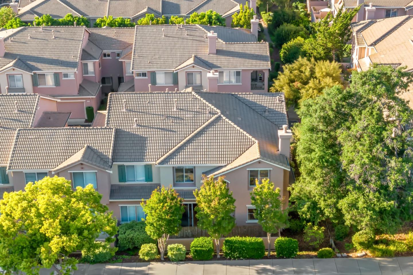 Detail Gallery Image 55 of 61 For 3526 Jasmine Cir, San Jose,  CA 95135 - 3 Beds | 2/1 Baths