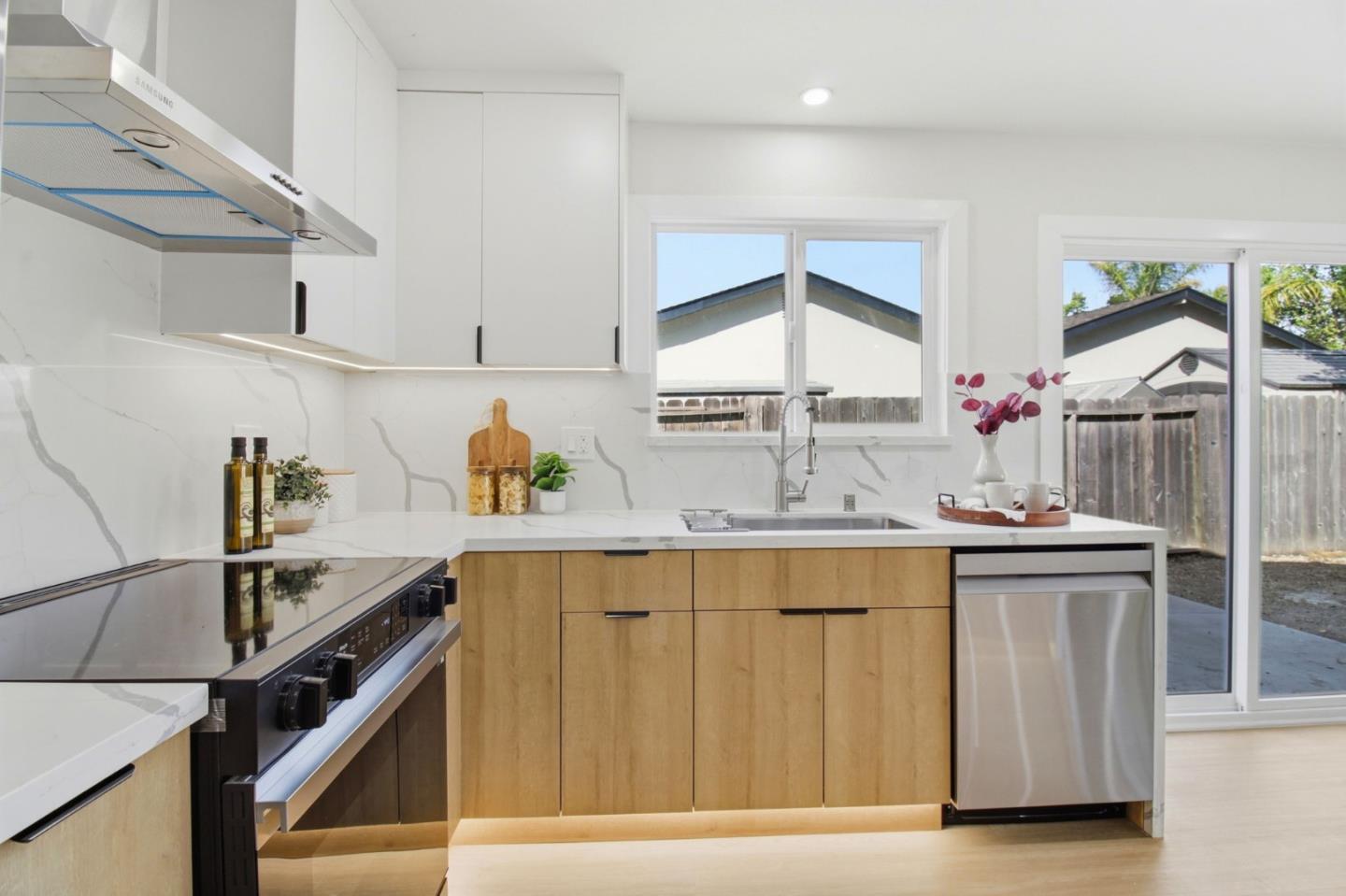 Detail Gallery Image 7 of 24 For 645 Buckeye Dr, Livermore,  CA 94551 - 3 Beds | 2 Baths