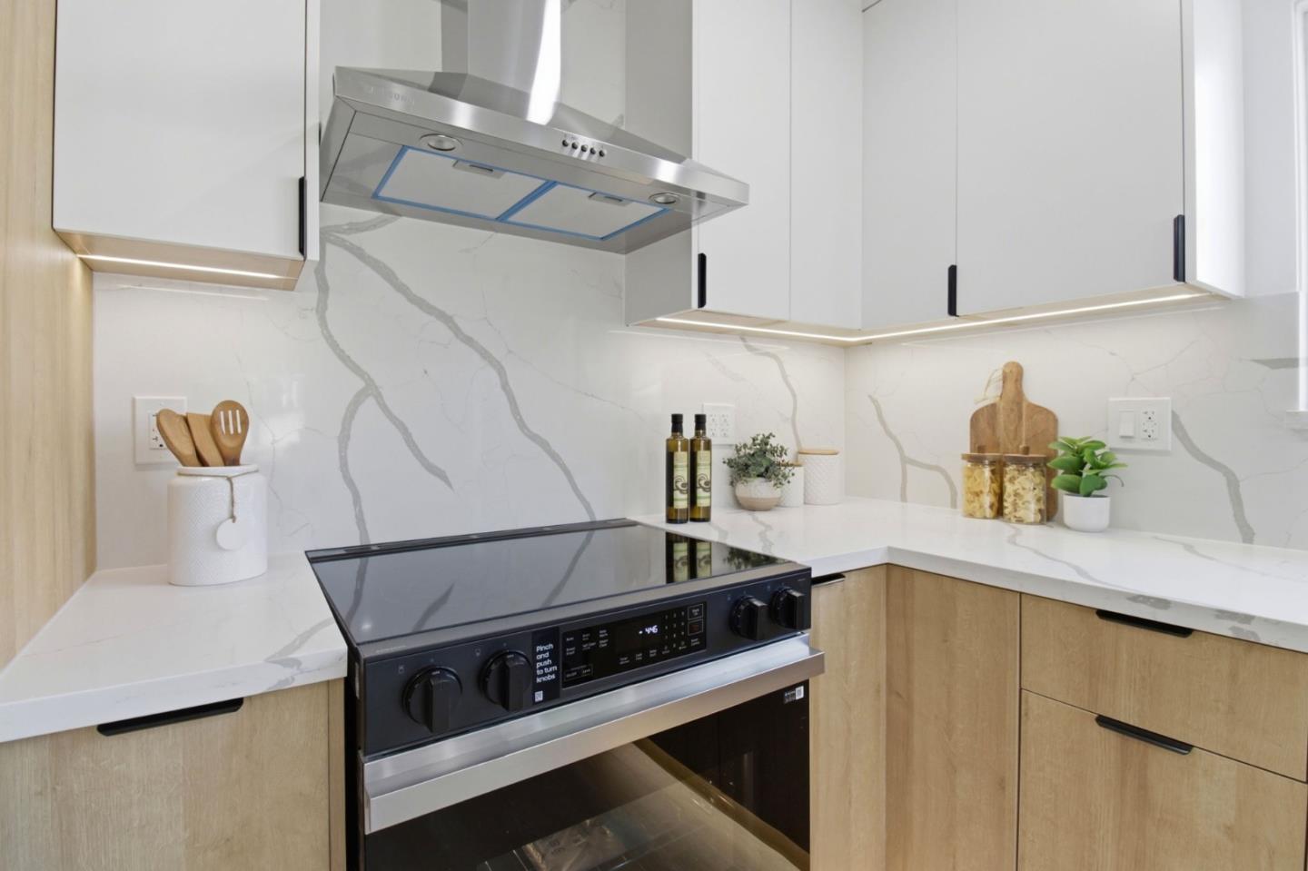 Detail Gallery Image 8 of 24 For 645 Buckeye Dr, Livermore,  CA 94551 - 3 Beds | 2 Baths