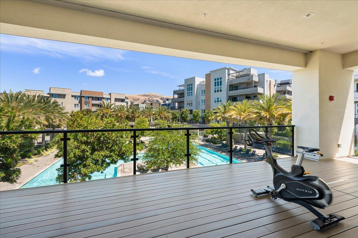 Detail Gallery Image 44 of 46 For 45349 Tom Blalock St #102,  Fremont,  CA 94539 - 4 Beds | 3/1 Baths