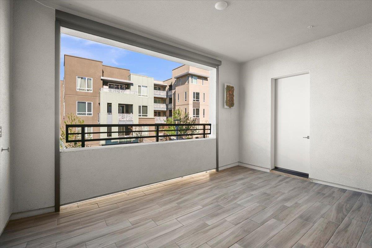 Detail Gallery Image 9 of 46 For 45349 Tom Blalock St #102,  Fremont,  CA 94539 - 4 Beds | 3/1 Baths