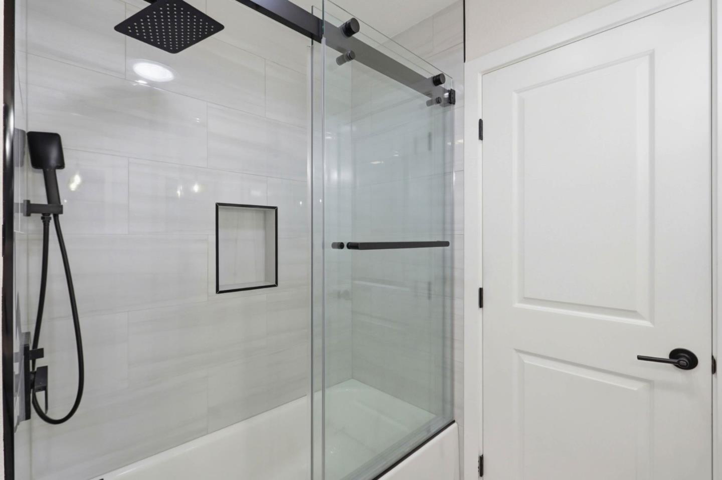 Detail Gallery Image 29 of 44 For 1122 Lynhurst Way, San Jose,  CA 95118 - 4 Beds | 2 Baths