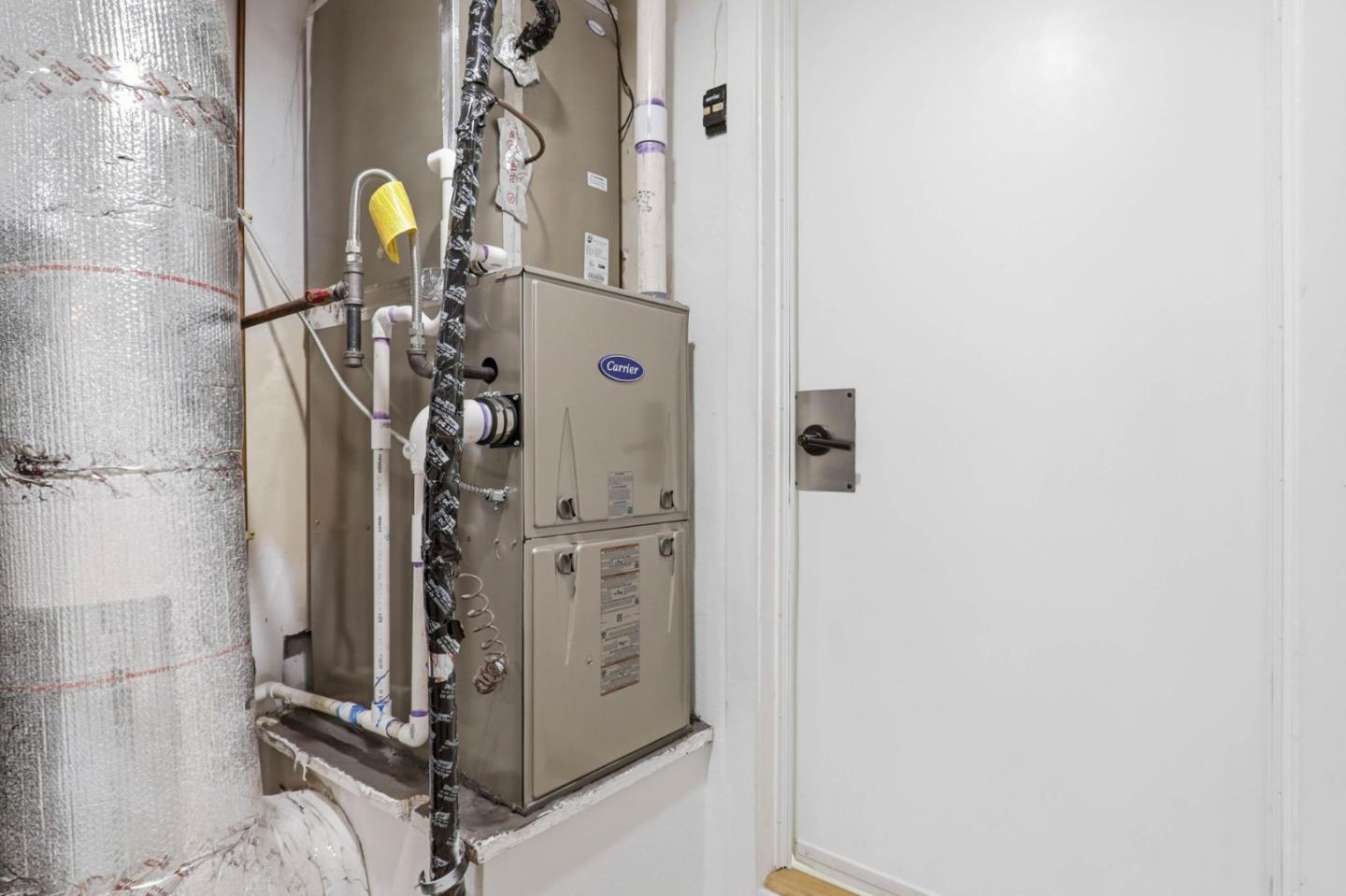 Detail Gallery Image 35 of 44 For 1122 Lynhurst Way, San Jose,  CA 95118 - 4 Beds | 2 Baths