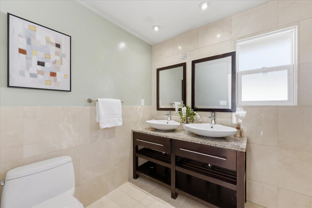 Detail Gallery Image 19 of 48 For 4258 Jefferson, Woodside,  CA 94062 - 2 Beds | 1 Baths