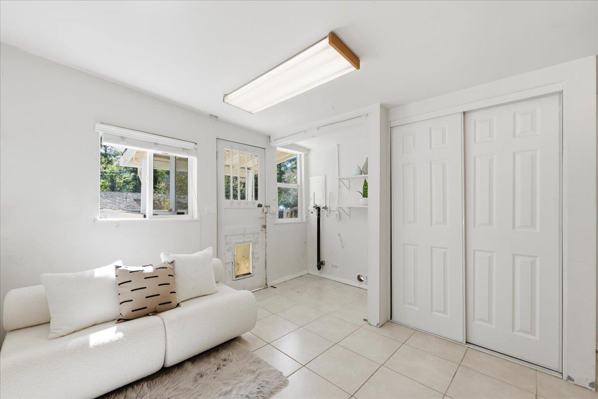 Detail Gallery Image 24 of 48 For 4258 Jefferson, Woodside,  CA 94062 - 2 Beds | 1 Baths