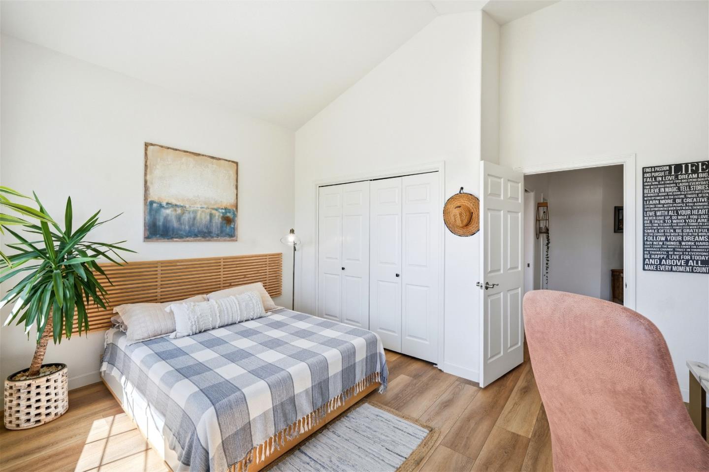 Detail Gallery Image 34 of 55 For 1355 Sonnys Way, Hollister,  CA 95023 - 4 Beds | 3 Baths