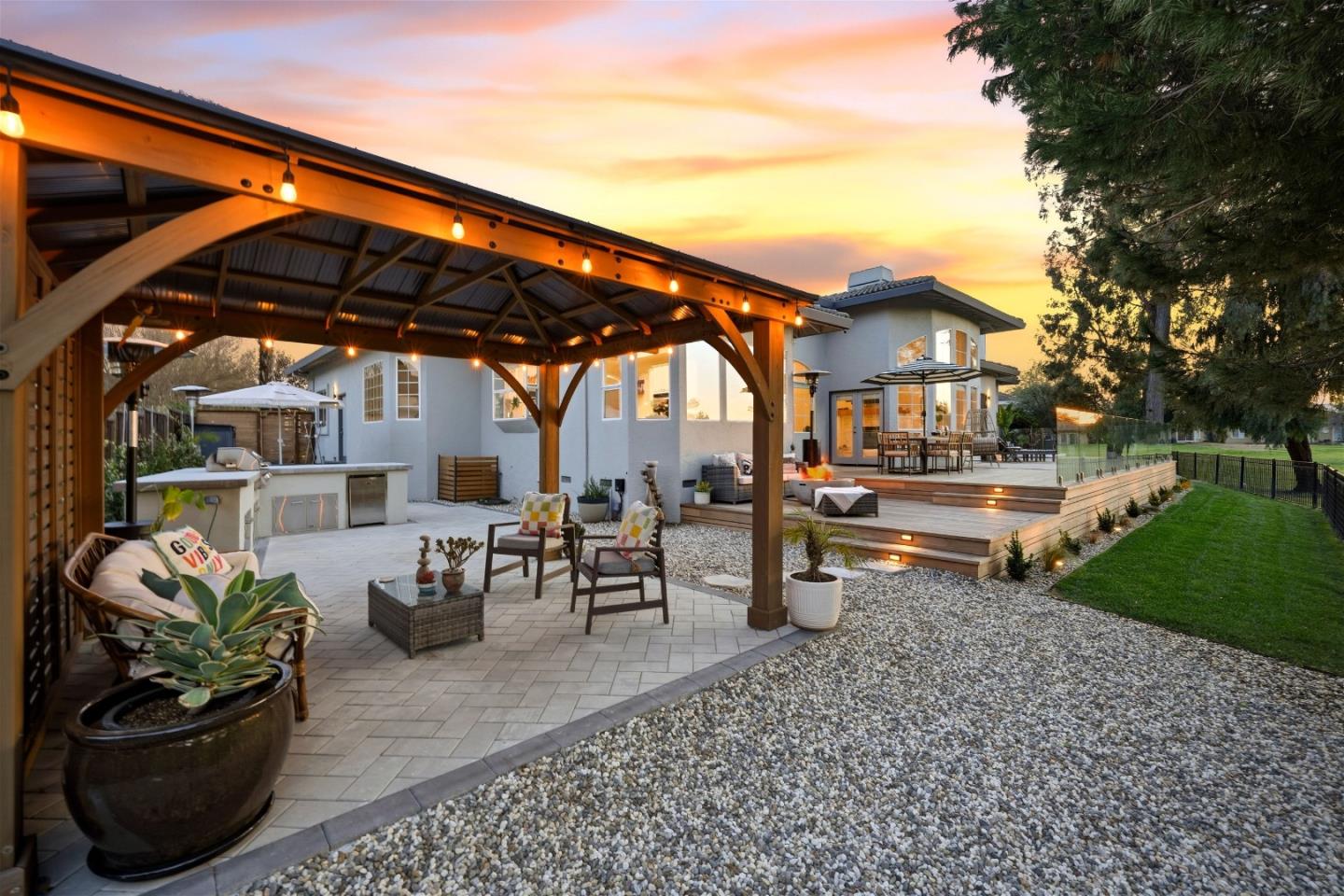 Detail Gallery Image 49 of 55 For 1355 Sonnys Way, Hollister,  CA 95023 - 4 Beds | 3 Baths