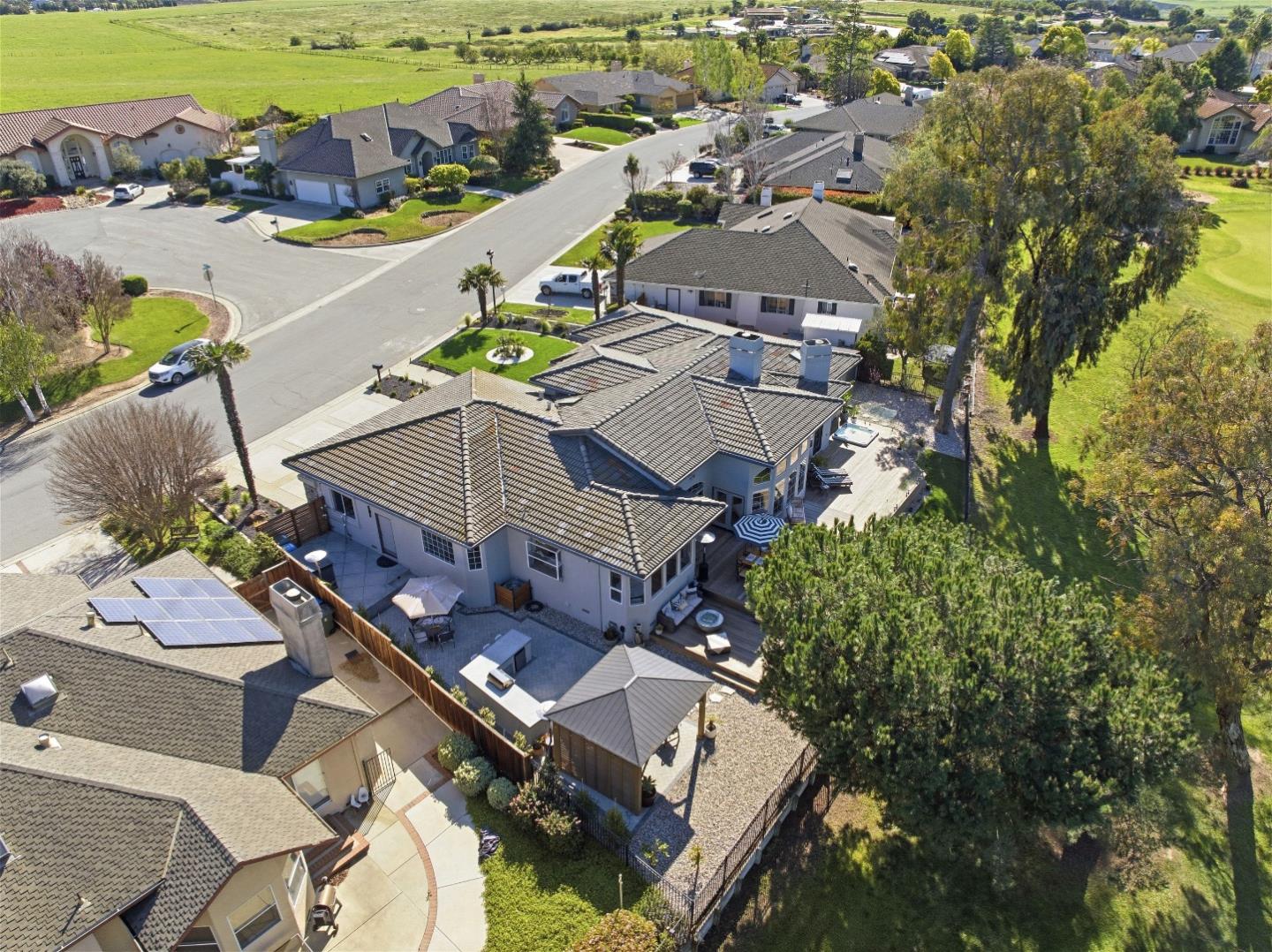 Detail Gallery Image 53 of 55 For 1355 Sonnys Way, Hollister,  CA 95023 - 4 Beds | 3 Baths