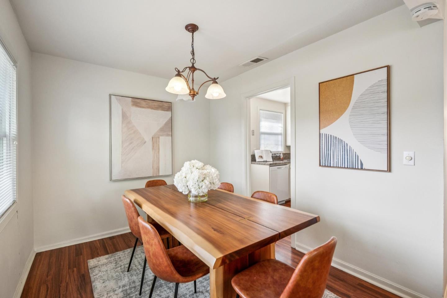 Detail Gallery Image 11 of 30 For 2704 Louis Rd, Palo Alto,  CA 94303 - 3 Beds | 2 Baths