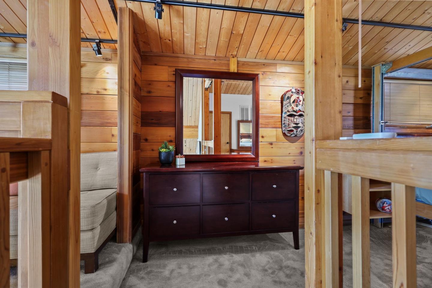 Detail Gallery Image 31 of 60 For 523 Peninsula Dr, Lake Almanor,  CA 96137 - 4 Beds | 3 Baths