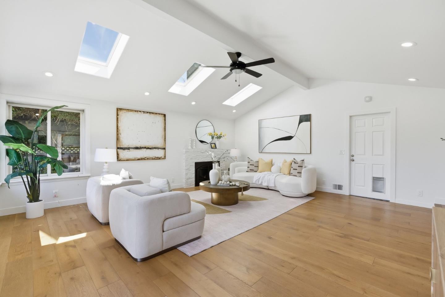 Detail Gallery Image 13 of 36 For 2688 Elliot St, Santa Clara,  CA 95051 - 3 Beds | 2 Baths