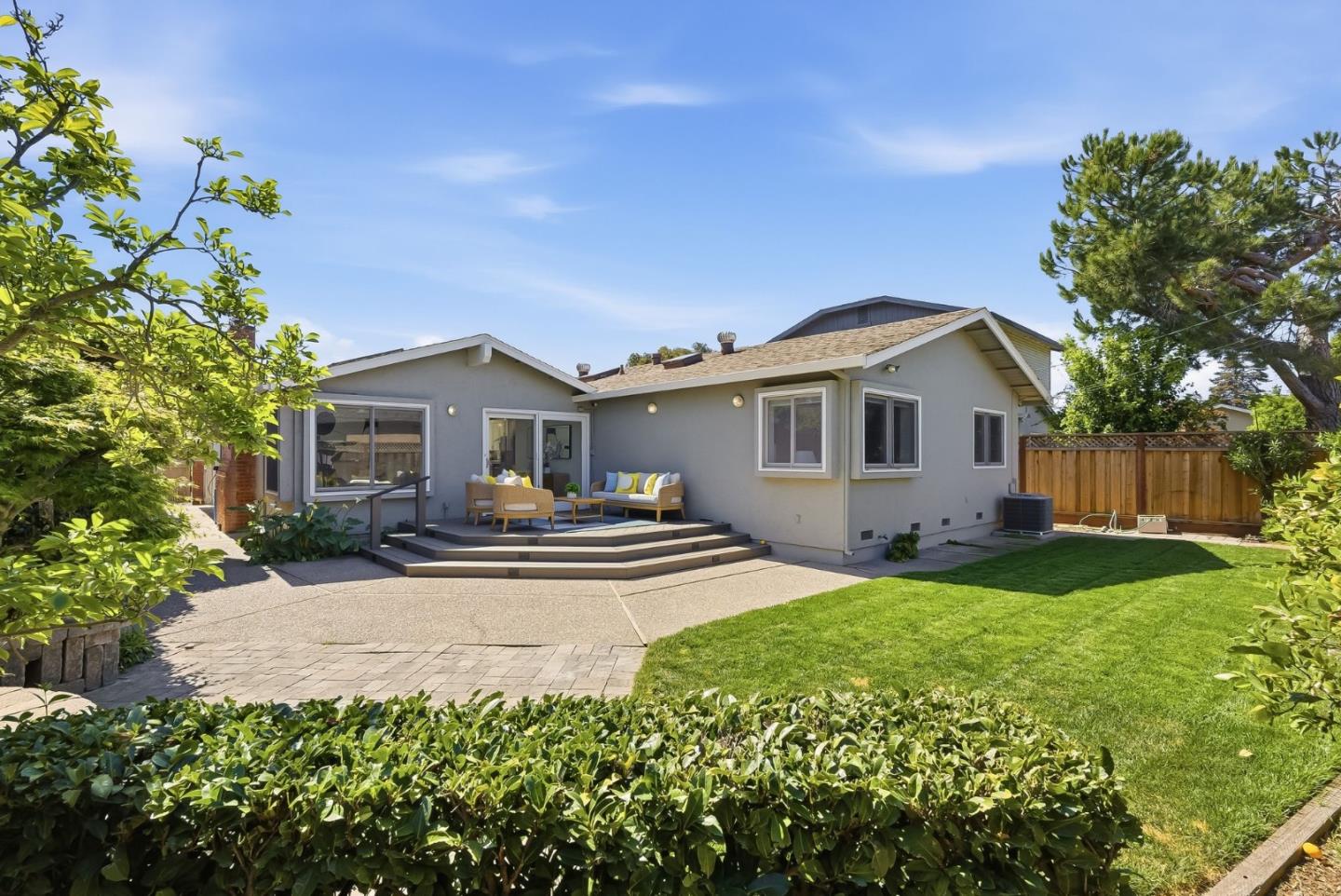 Detail Gallery Image 34 of 36 For 2688 Elliot St, Santa Clara,  CA 95051 - 3 Beds | 2 Baths