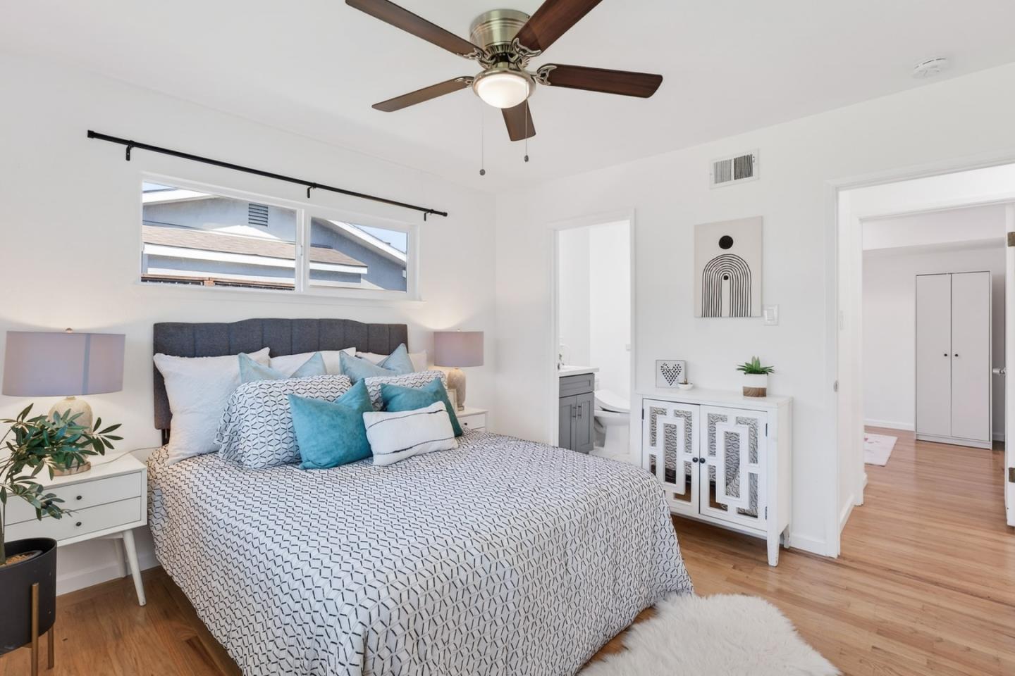 Detail Gallery Image 14 of 30 For 779 Broadmoor, San Jose,  CA 95129 - 4 Beds | 2 Baths