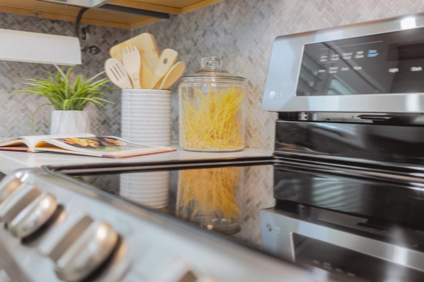 Detail Gallery Image 11 of 65 For 440 Ariel Dr, San Jose,  CA 95123 - 3 Beds | 2 Baths