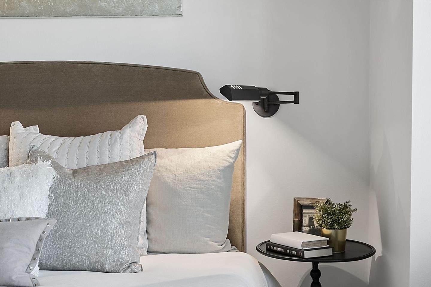 Detail Gallery Image 24 of 53 For 2390 Hyde St 1a,  San Francisco,  CA 94109 - 3 Beds | 2 Baths