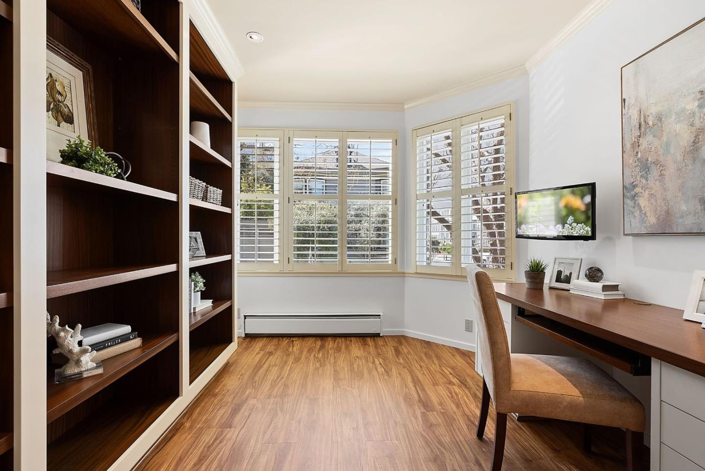 Detail Gallery Image 36 of 53 For 2390 Hyde St 1a,  San Francisco,  CA 94109 - 3 Beds | 2 Baths