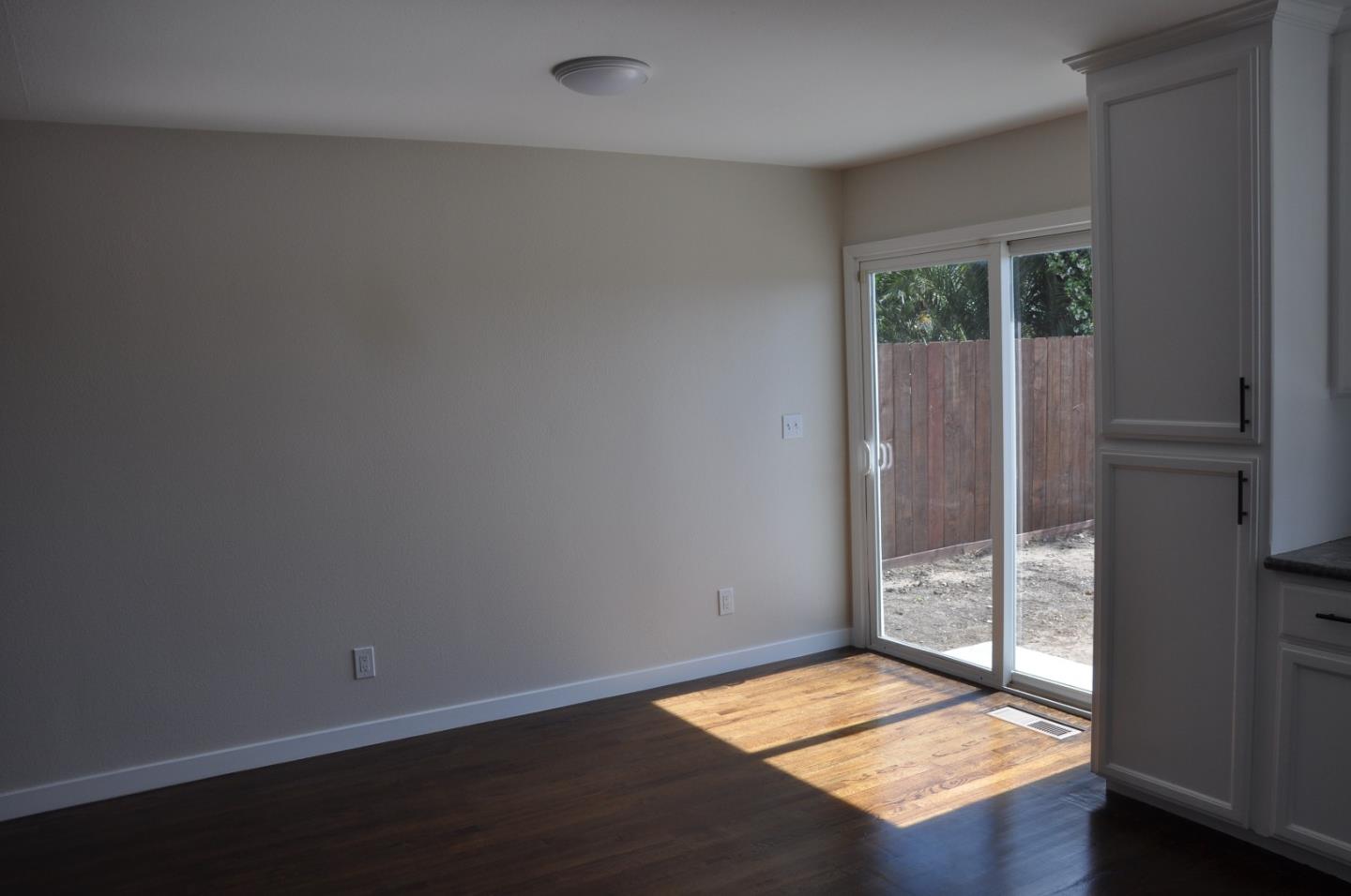 Detail Gallery Image 5 of 16 For 3248 Rocky Mountain Dr, San Jose,  CA 95127 - 3 Beds | 2 Baths