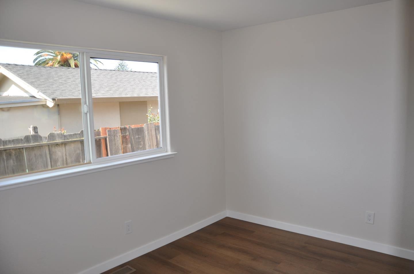 Detail Gallery Image 7 of 16 For 3248 Rocky Mountain Dr, San Jose,  CA 95127 - 3 Beds | 2 Baths